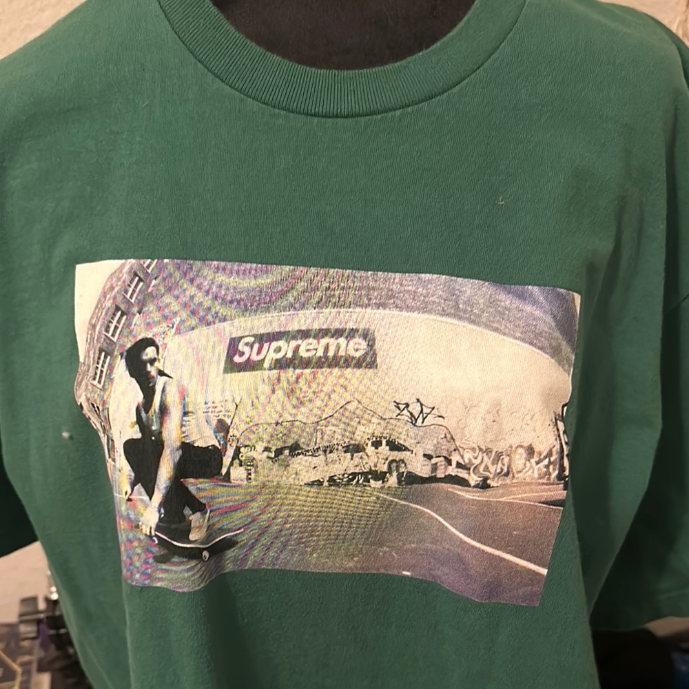 Supreme Green Graphic T-Shirt VINTAGE